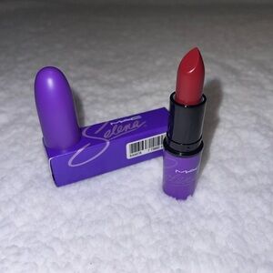 Mac cosmetics -limited edition- Selena- dreaming of you lipstick